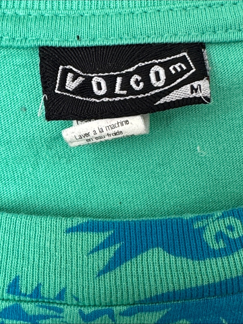 2000s Volcom Graphic Tee - Picture 2 of 9